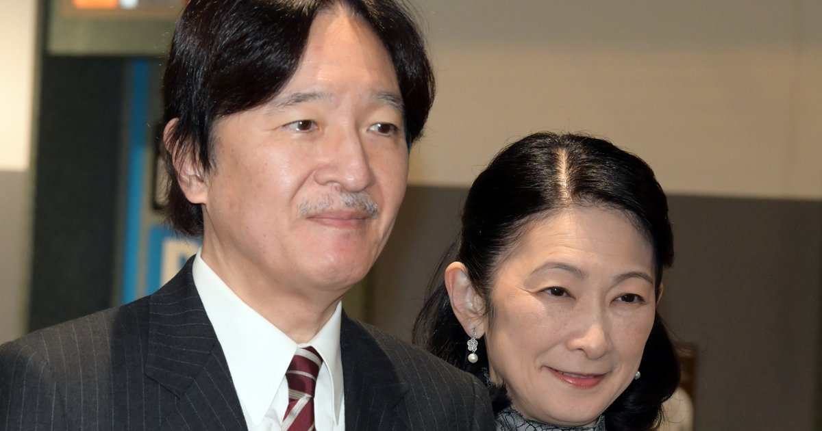 顔色が悪い」と心配の声も…秋篠宮さま 天皇皇后両陛下のお出迎えで再び 