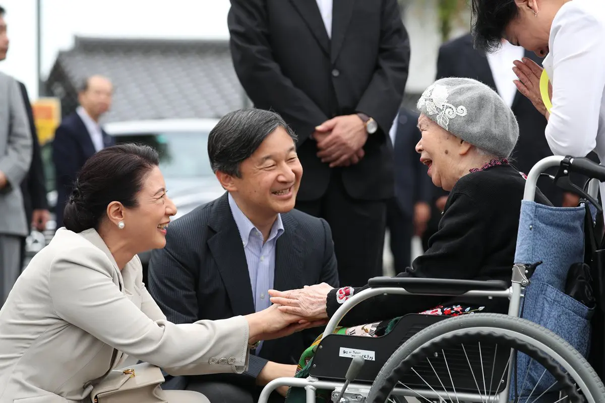 画像・写真6枚目】天皇陛下 祝65歳！人生の約半分は雅子さまと…ご結婚