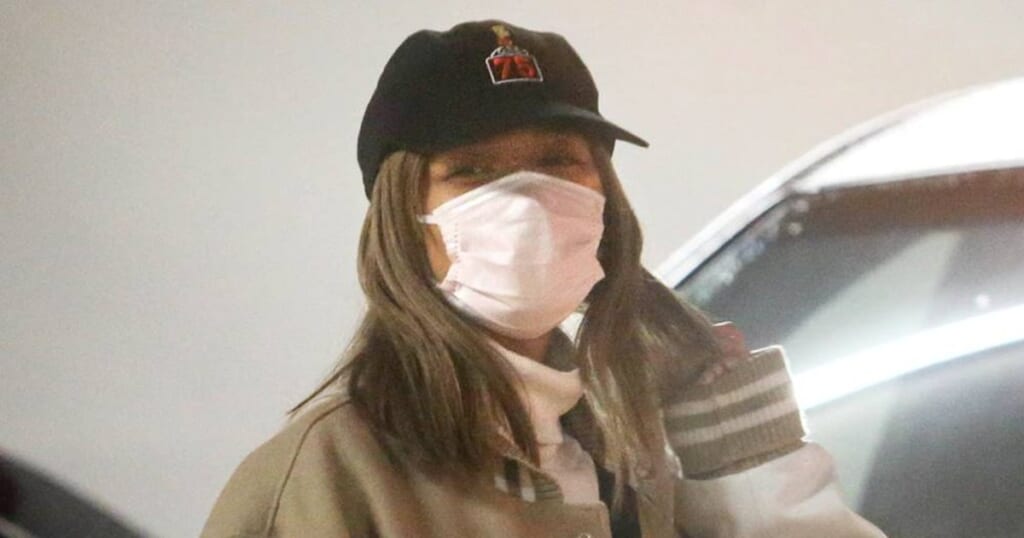 《直視できない》人気絶頂で消えた元バラエティ女王（36）の“ほぼ下着”ファッションが話題…「新しい道へ進む」との宣言も