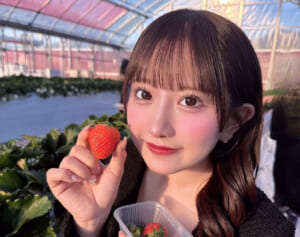 《衝撃ビフォーアフター》握手会“参加者1人”アイドルのすっぴん写真にファン騒然「え？」「ギャップえぐい」