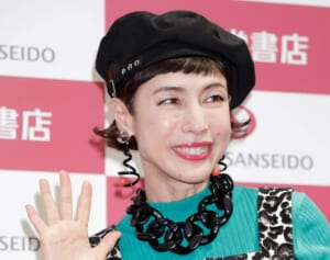 久本雅美　36歳年下の人気俳優への“お触り”に一部で嫌悪の声…“お約束芸”に求められるアップデート
