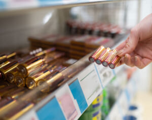 見かけなくなった「マンガン電池」実は絶滅の危機に…その理由とは〈専門家が解説〉