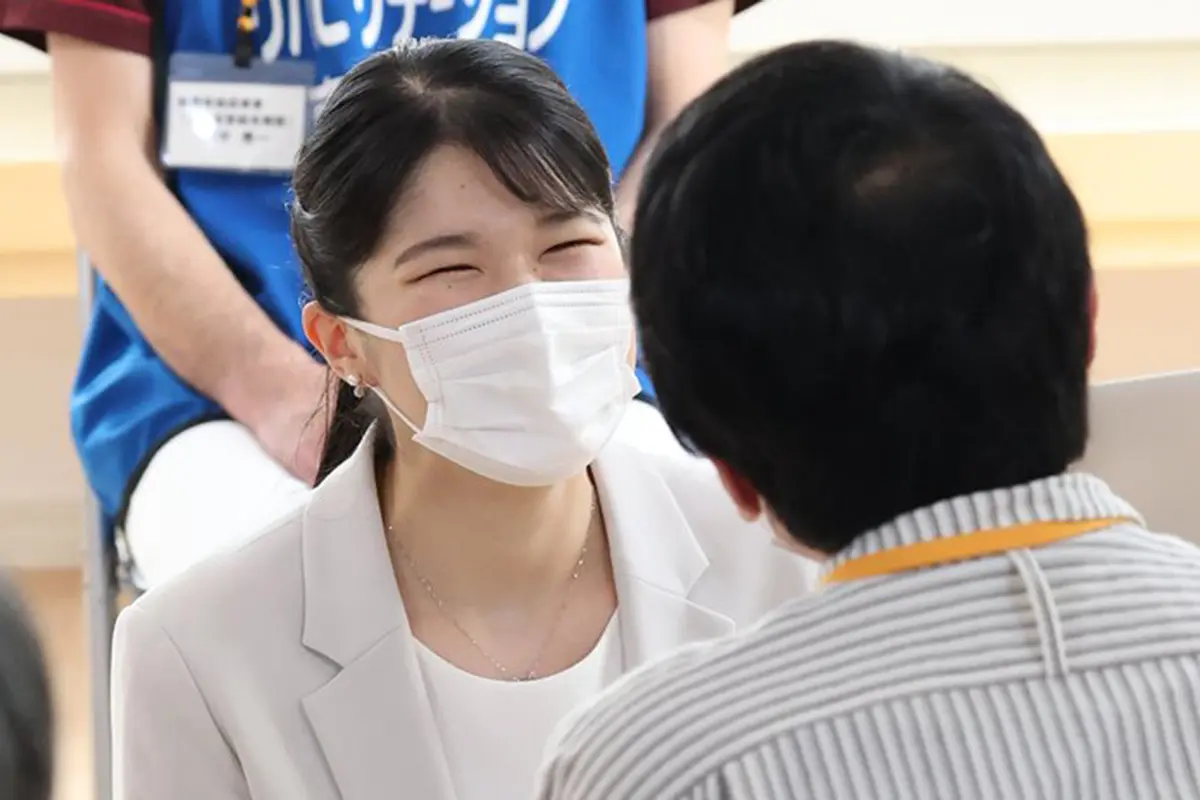 人見知り”を克服されて得意分野に…愛子さま 被災者を感激させた“共感力