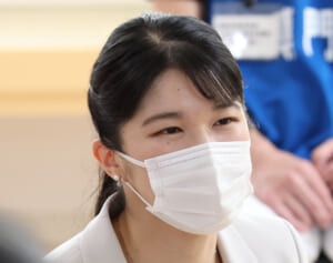 一人ひとりに「お元気で」「お身体を大切に」とお声がけを…能登半島の高齢者たちが感涙した愛子さまの“オーラ”