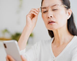 【白内障手術】近くも遠くも見える「多焦点レンズ」のメリットとリスクを医師が解説