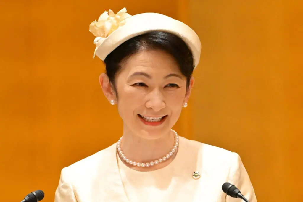 紀子様専用 画像・写真：あいさつされる紀子さま：時事ドットコム