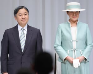 「裏切りの衝撃は想像を絶する」それでも両陛下が“側近中の側近”の窃盗事件公表に踏み切られた「ご真意」