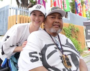 「ハニーが僕の中に入っちゃった」夫婦間腎移植をした小錦八十吉さん・千絵さん夫妻の絆