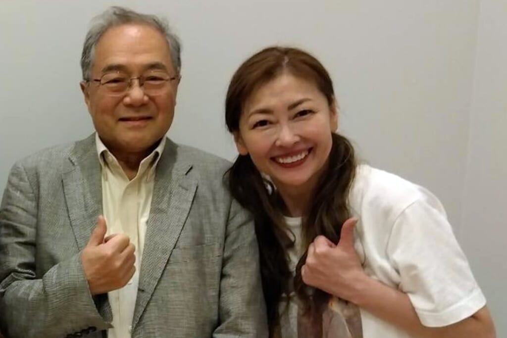 中山美穂さん「“息子に頑張っている背中を見せたい”と必死で仕事を」共演者＆育ての親が今だから語る「根性のシャイニングスター」伝説