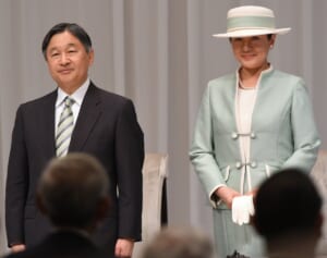 天皇陛下が距離を置かれた“ご学友の息子”が皇族の養子に…自民党強行案の危険性