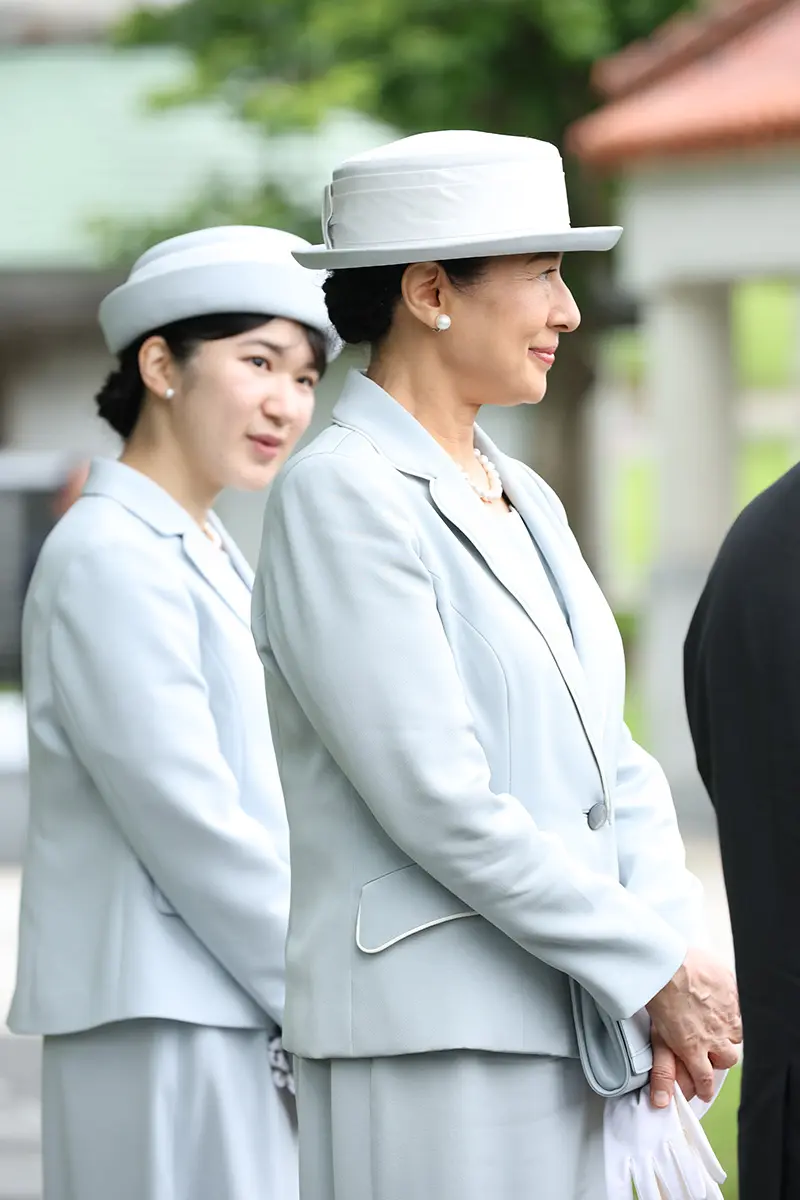 画像・写真2枚目】「TPO完璧」「あまりに品が良い」愛子さま 初めての