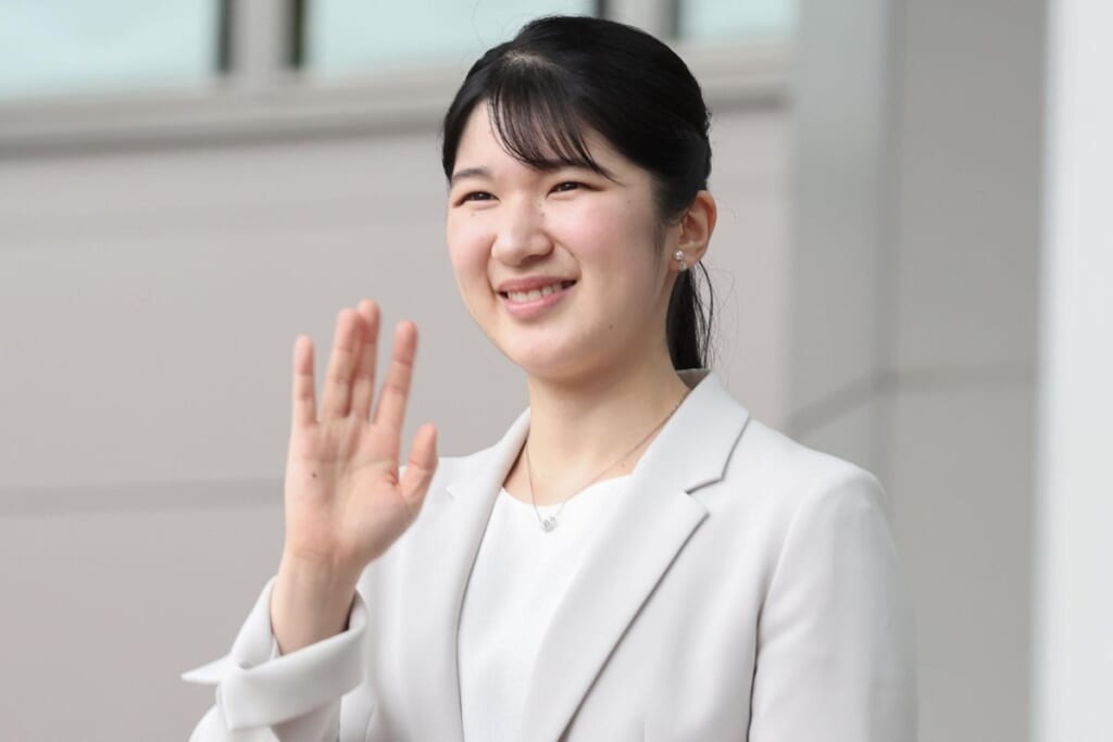 《“愛子天皇”実現の障壁》実妹が女性皇族でも…麻生太郎氏が“男系維持”にこだわり続けるワケ