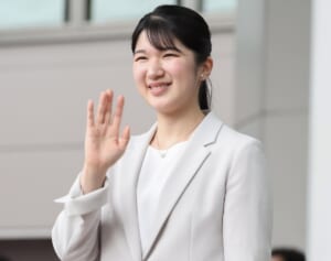 《“愛子天皇”実現の障壁》実妹が女性皇族でも…麻生太郎氏が“男系維持”にこだわり続けるワケ