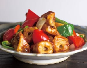 《切り方で味が違う？》料理研究家が絶賛！食品値上げ乗り切る「ちくわアレンジレシピ」4選