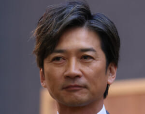 《わいせつ写真要求疑惑》国分太一　復帰への険しすぎる道のり、「74歳大御所タレント」は類似事案で坊主頭も厳しい声