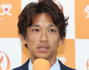 《“政治利用”と波紋》参政党　都議選初当選の34歳男性議員　所ジョージとの2ショットをXに投稿→しれっと削除…党に経緯確認も“回答ナシ”