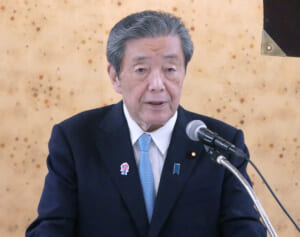 自民・森山幹事長 「消費税を守る」発言が波紋…“一律2万円給付の根拠”に続いて「庶民感覚とのズレ」に非難殺到