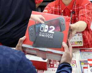 「騙す気満々」と批判殺到…Switch2　商品を送らず“写真を発送”する「悪質転売ヤー」がフリマサイトに登場