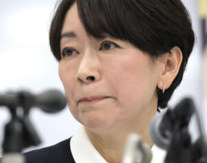 「あまりに酷すぎる」山尾志桜里氏　不倫疑惑相手の亡くなった“元妻”への質問の“無機質な返答”に疑問続出