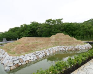 手掛けるお墓に「私も入りたい」の声殺到――“明治天皇の玄孫”竹田恒泰氏が「令和に『古墳』を築く理由」