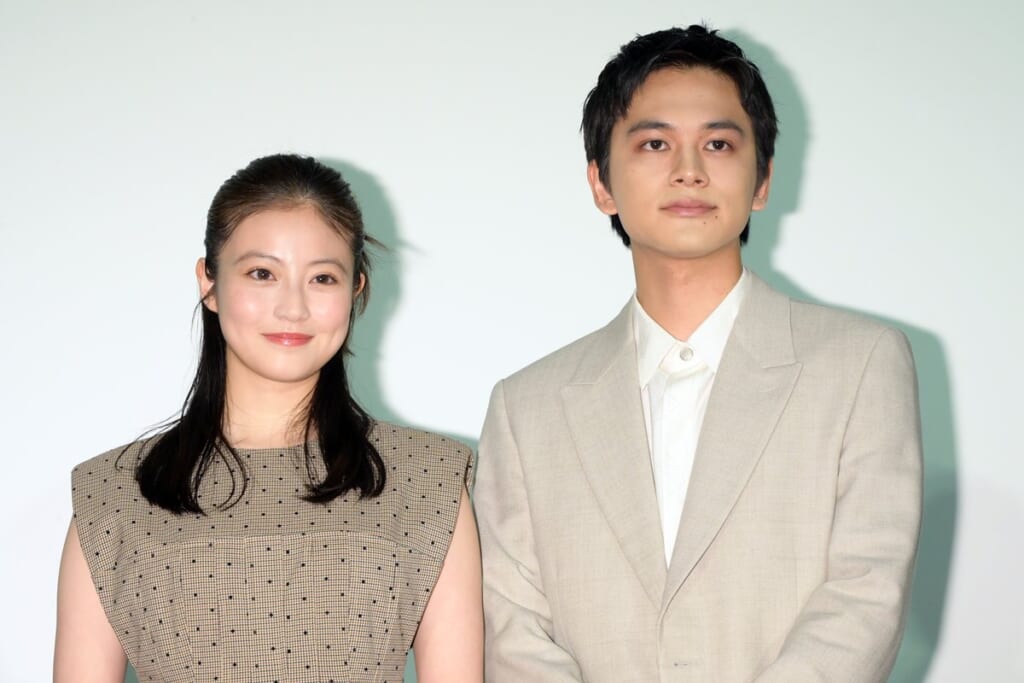 【『あんぱん』秘話6連発】共演者＆スタッフ癒やす「北村匠海の直筆似顔絵ノート」、朝田3姉妹の「部屋の天井が低い理由」