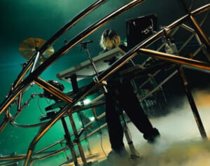 「女の子かと思った」31歳“タトゥー”アーティスト　14キロ激痩せ＆超絶美肌の“激変”近影にネット驚愕