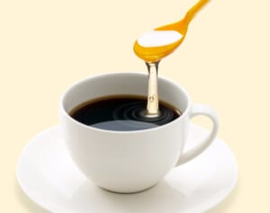《本誌記者も1週間で効果を実感》長引く咳を鎮める！コーヒーに足すといい“4文字の調味料”