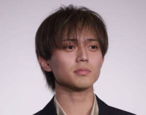 《SNSはモザイクだらけのプロ意識が…》永瀬廉　浜辺美波との交際報道で指摘される“脇の甘さ”