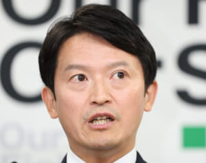 「クレーム電話鳴り止まず県政担当から外れた」兵庫・斎藤知事　会見で記者が異例の訴え…明かされた“被害”にネット騒然