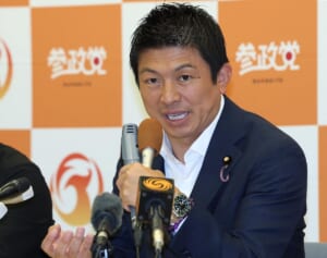 「連立入りする可能性がある」人気芸人（43）が参院選で躍進した参政党への“ベタ褒め分析”