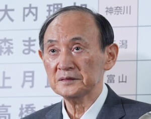 菅義偉元首相（76）の「ピクリとも動かない」異変で「議員定年制」必要論…23年には細田氏が在職中に79歳で死去