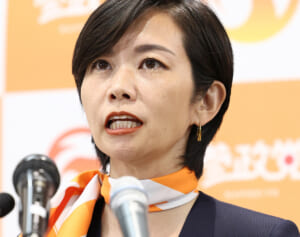「完全に天皇の政治利用」参政・梅村議員　土葬規制の質疑で根拠にした「陛下のお気持ち」発言にSNS疑問の声