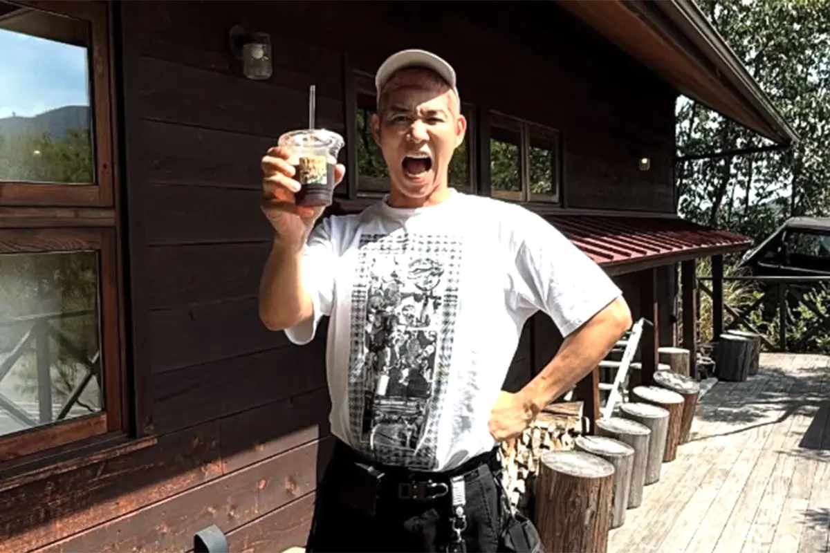 20代って言われても全然違和感ない」今年50歳になる“一発屋芸人”の若々
