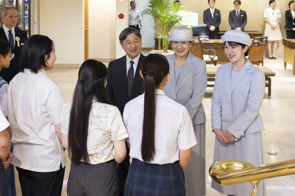 戦後生まれの天皇皇后両陛下が紡がれる「記憶継承」の旅…平和を守る