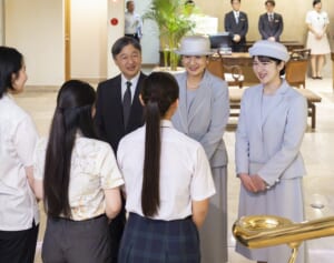 戦後生まれの天皇皇后両陛下が紡がれる「記憶継承」の旅…平和を守る闘いは愛子さま世代に託された