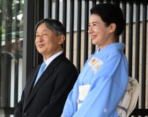 天皇皇后両陛下　硫黄島出身女性たちと「前例なきご懇談」…那須ご静養中も示される「戦後80年の慰霊」