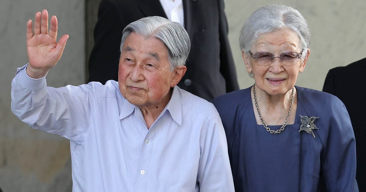 美智子さま 軽井沢ご静養でお持ちになっていたハンドバッグは「ご愛用