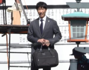 堺雅人　『VIVANT』続編の真夏ロケ熱演を目撃！来年4月まで撮影の「異例スケジュール」になったワケ