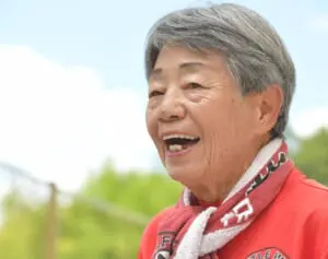夏の甲子園に負けない熱気！「山田西リトルウルフ」の棚原安子さん、少年野球チームを率いて50年