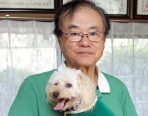 トイプードルを敏腕の警察犬に育て上げた鈴木博房さん　大企業に入社するも30代後半で指導士の道を選んだワケ