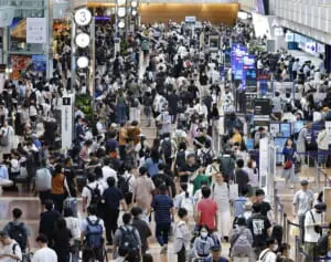 《激しい喉の痛み“ニンバス”が猛威》患者急増中のコロナ感染…症状よりも怖いウイルスがもたらす“新事実”
