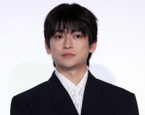 高橋文哉　事務所車内は黄色一色！高校時代から溺愛する「国民的キャラクター」