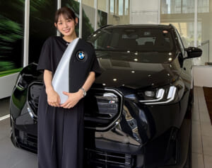 《事務所退所から2年》28歳女優　800万超え高級車、時計は1000万円弱…インスタでの“超リッチ生活”に衝撃の声