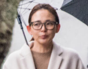 SHIHO 13歳モデル長女との母娘共演が話題も…“日本進出”でネックとなる“叱らない育児炎上”の過去