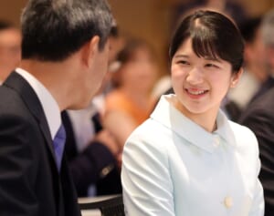 愛子さま　専従職員が3名に増員で“特命チーム”結成！悲願だった“被災地に急行できる”体制へ