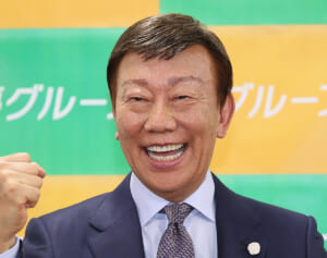 「脳以外は元気」橋幸夫　アルツハイマーで再入院…介護士長女に起こっていた“異変”