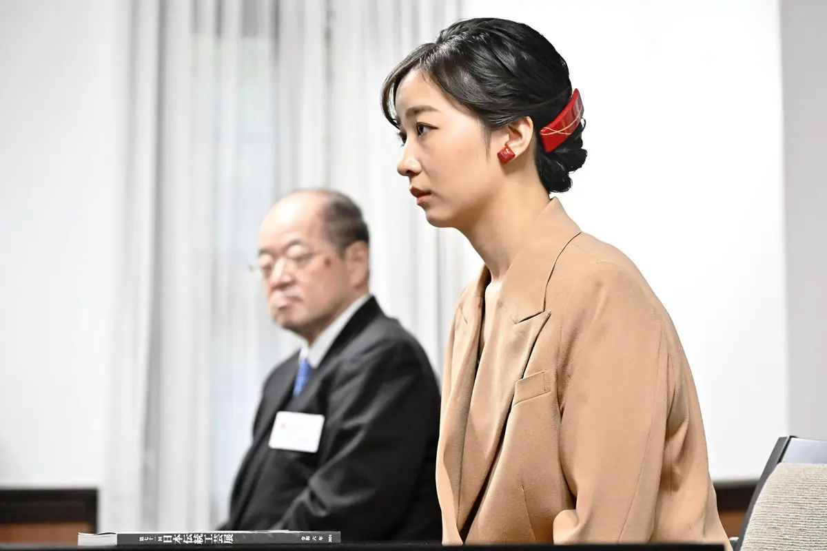 画像・写真4枚目】「イヤリング買ってしまった」佳子さま 日本伝統工芸