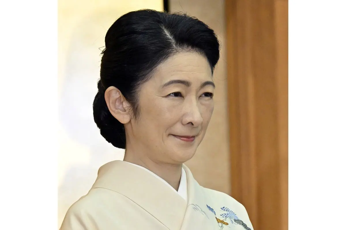 紀子 さま 眉毛