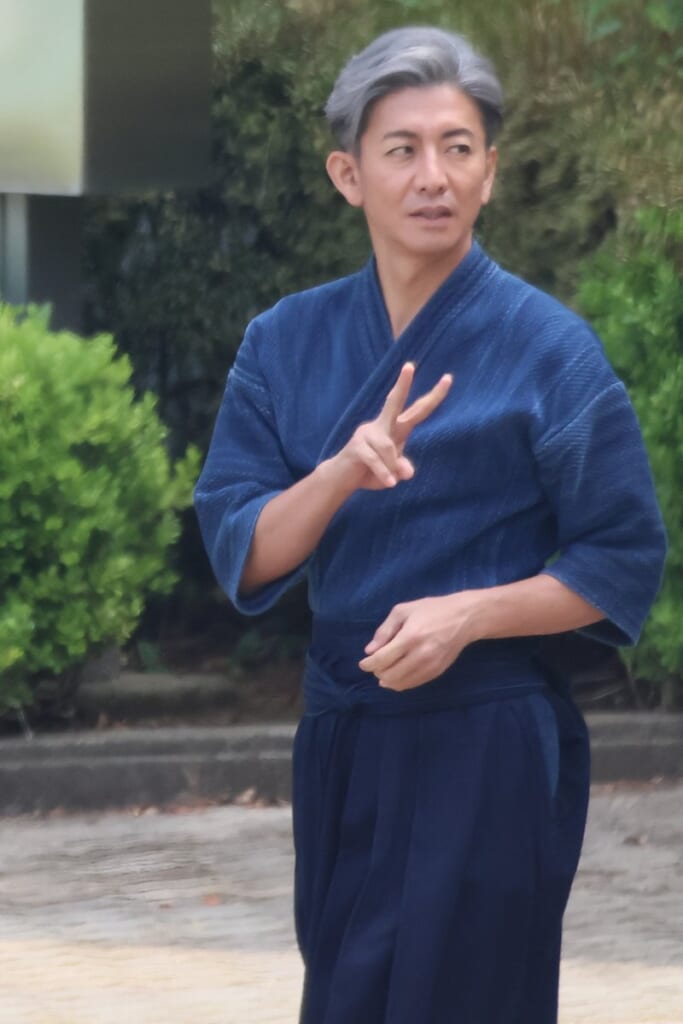 《“迎え舌”批判の影響か》木村拓哉　YouTube最新動画の食事シーンで起きた“異変”