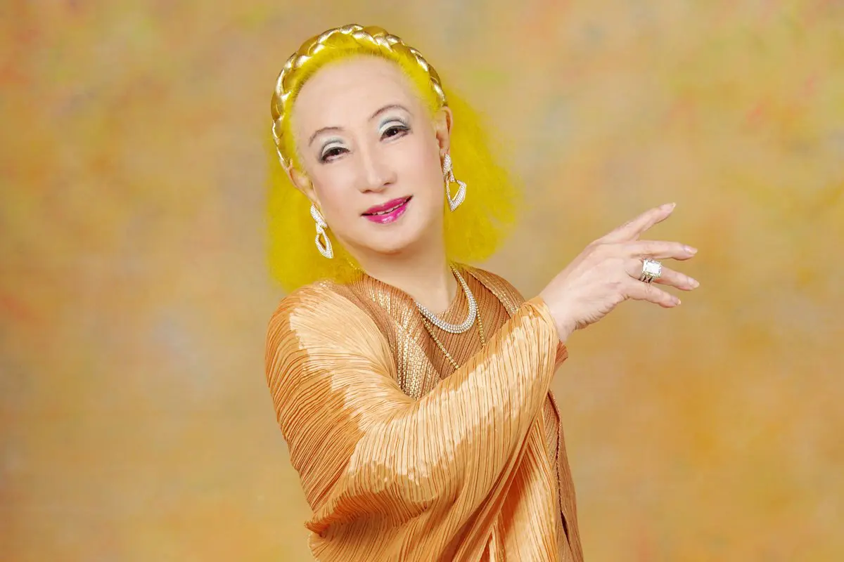美輪明宏　デニムL 90歳の節目に、次世代に向けたメッセージを発信――美輪明宏さん語る